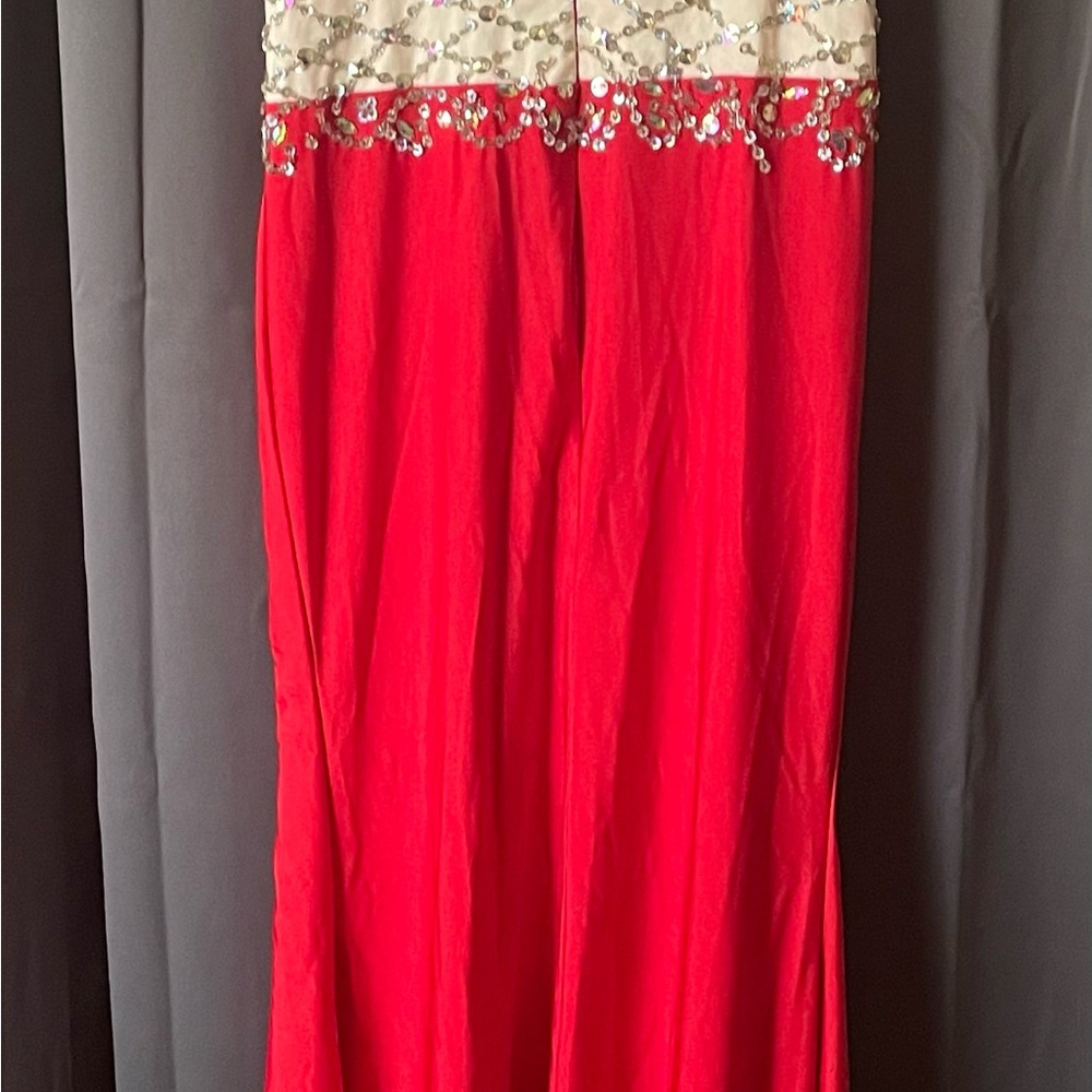 Elegant Red and Cream Sequin Dress